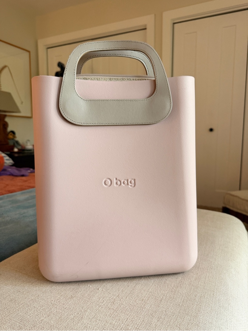 O bag - Made in Italy - Women's Tote in Light Pink with Taupe Handles